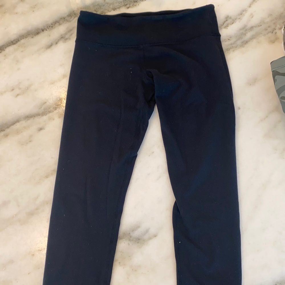 Black Lululemon leggings